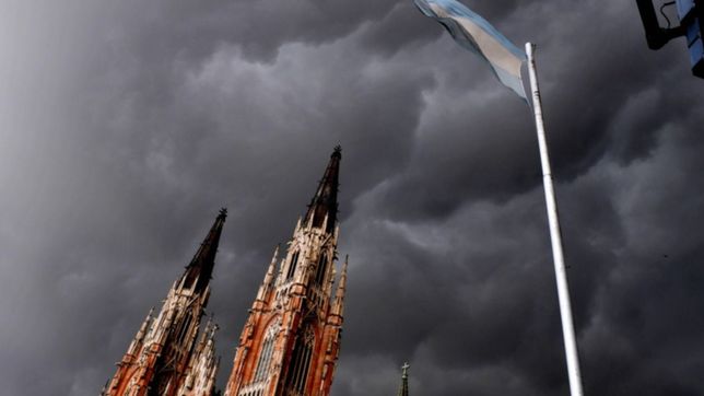 se esperan tormentas y chaparrones durante toda la manana del sabado