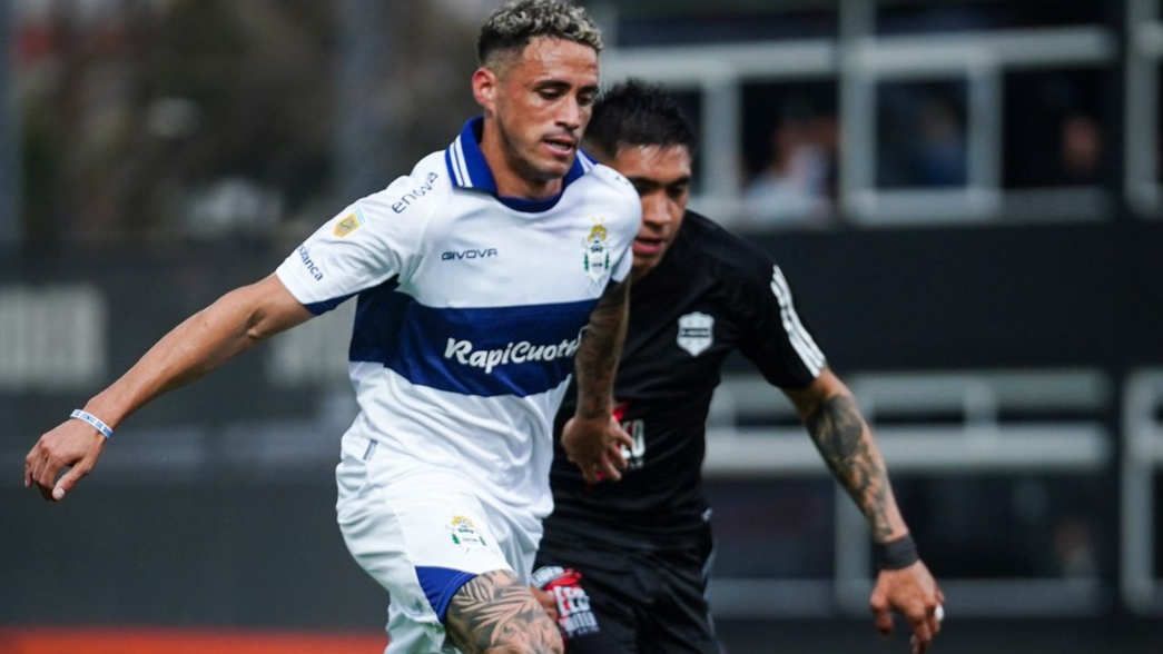Juan Pintado, cada vez más cerca de irse de Gimnasia a Nacional de Uruguay