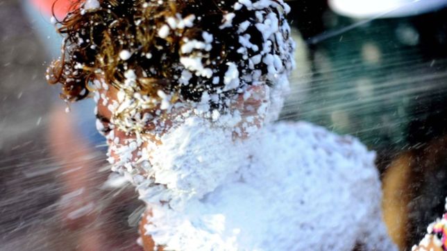 espectaculos, murgas y mucha espuma: el inicio del carnaval en la repu fue un exito