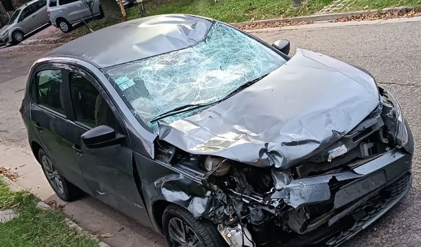 Auto choque muerto 1.jpg