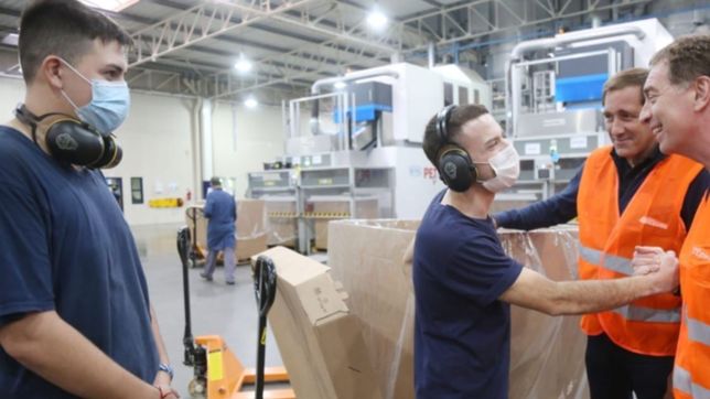 fuerte movida de garro junto a santilli en la presentacion del proyecto de empleo joven