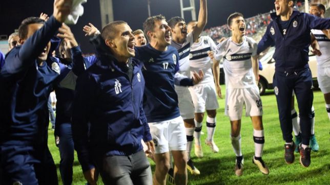 video: un exjugador de boca festejo euforico el triunfo del lobo y eliminacion de river