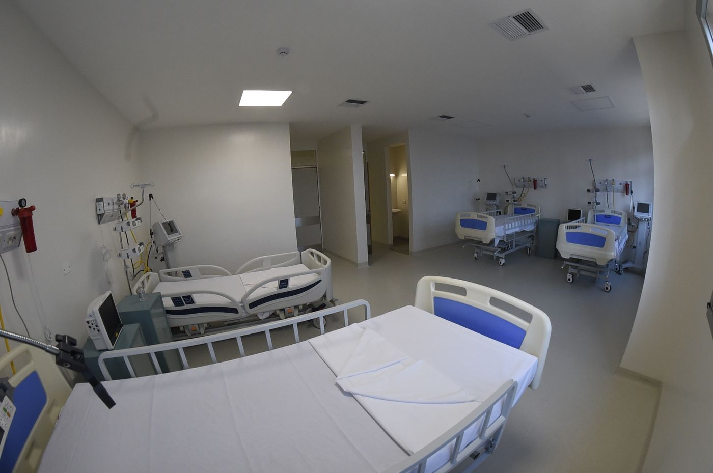 Clínicas hospitales (5).jpg