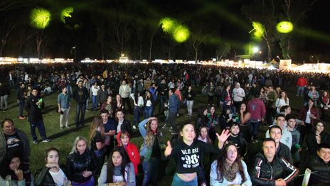 Llega a La Plata un ciclo de verano para los fines de semana con música y gastronomía