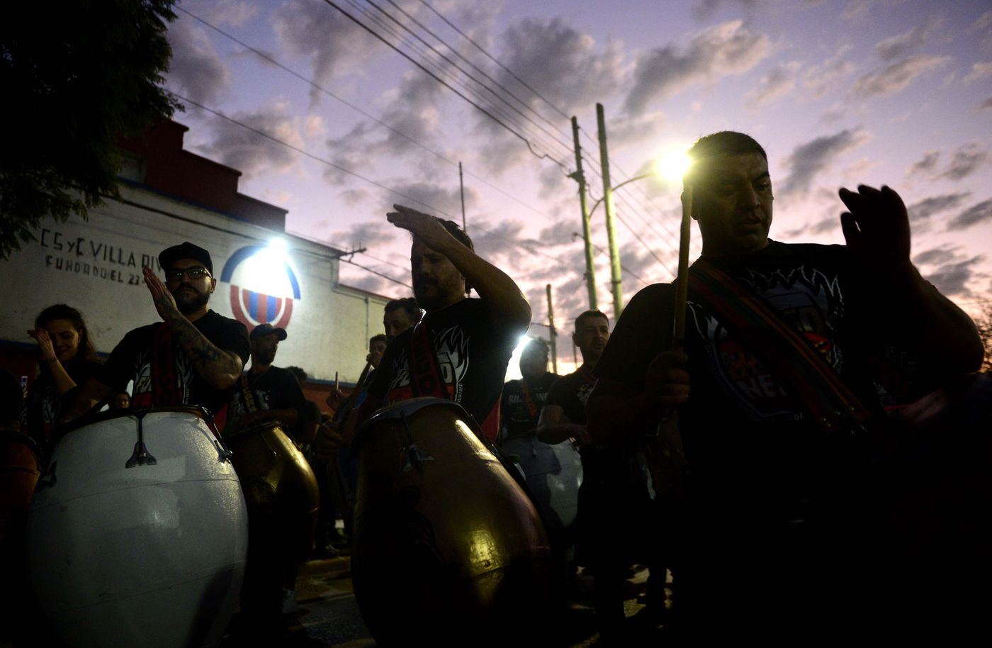 La llamada de candombe del 25 de diciembre se realiza desde hace más de 20 años en Tolosa La llamada de candombe del 25 de diciembre se realiza desde hace más de 20 años en Tolosa