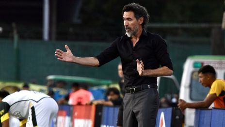 Domínguez destacó el partido de Iacovich y reveló por qué Estudiantes no logró la victoria