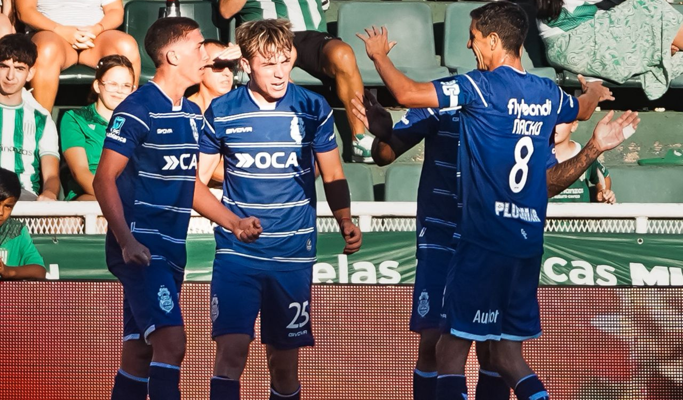 Gimnasia Banfield gol festejo