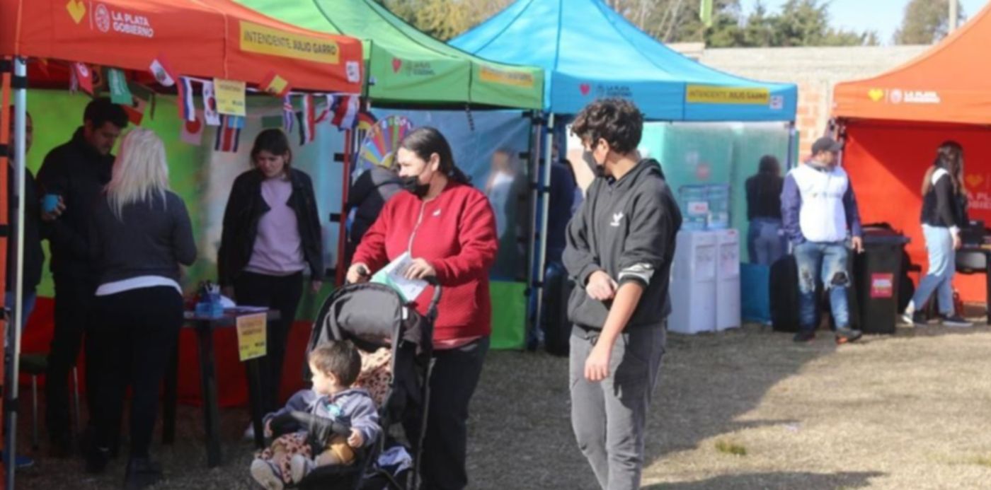 Barrio por barrio Barrio x barrio