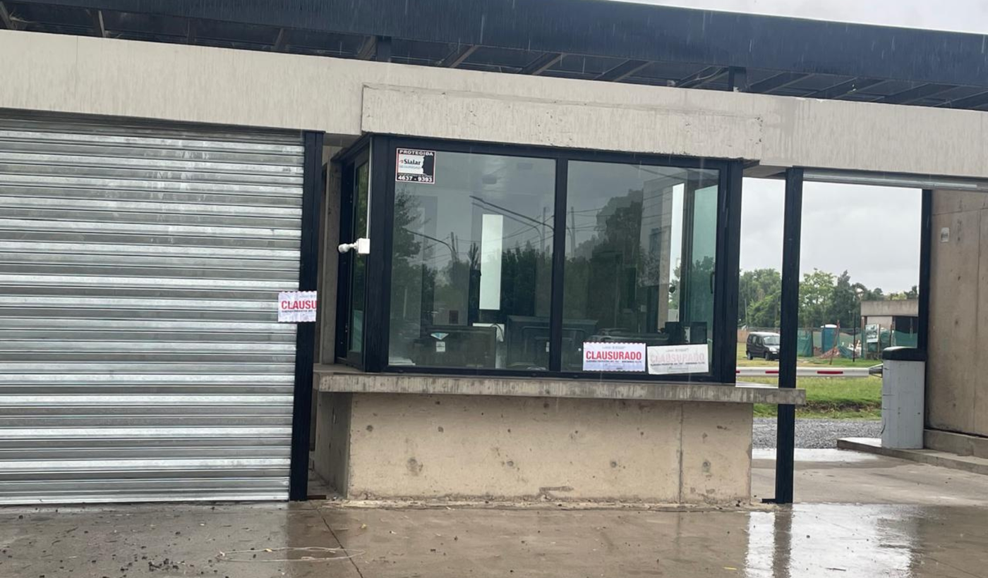 Desarrollo inmobiliario Pueblo, clausurado en Hernández.png