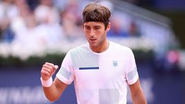 debut triunfal para tomas etcheverry en el cierre de una gran jornada para los tenistas argentinos en paris 2024 debut triunfal para tomas etcheverry en el cierre de una gran jornada para los tenistas argentinos en paris 2024