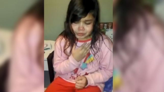 estoy sufriendo, el desgarrador video de una nena que busca a la perra que le robaron en villa alba