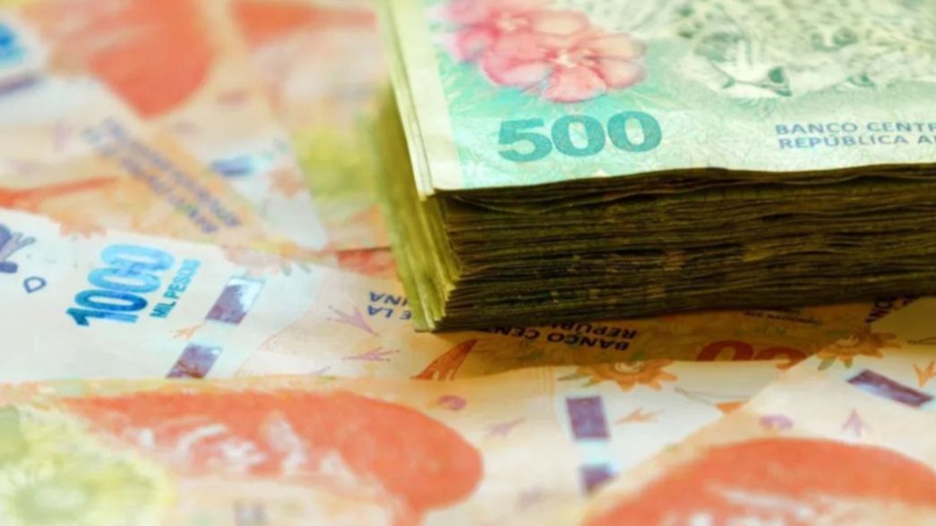 Anunciaron un bono de fin de año para estatales: ¿de cuánto es y quiénes lo recibirán?