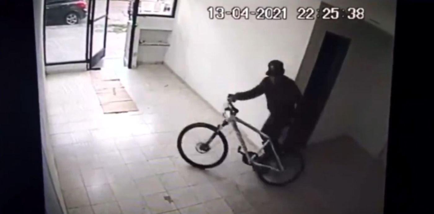 1618864257143.jpg?x=9&y=63&width=1465&height=733&rotate=0&scaleX=1&scaleY=1&ow=1500&oh=894&&cw=1920&ch=950