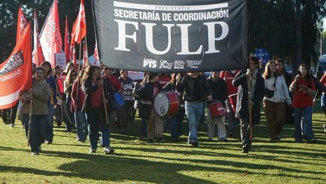Todo el color de la Asamblea Universitaria que elegirá al nuevo presidente de la UNLP Todo el color de la Asamblea Universitaria que elegirá al nuevo presidente de la UNLP