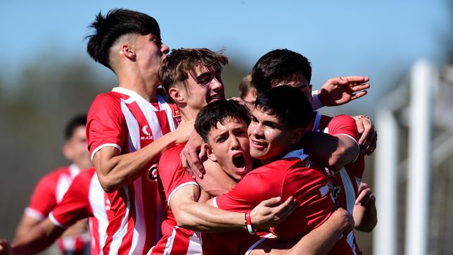 estudiantes derroto a gimnasia en el clasico de  reserva