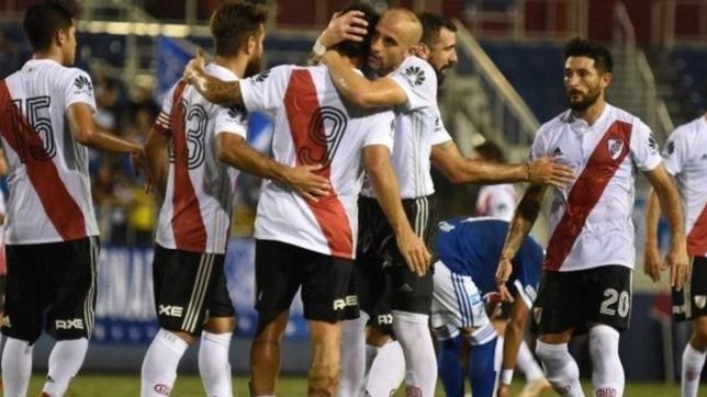 en gimnasia siguen buscando un defensor y aparecio en la orbita un jugador de river