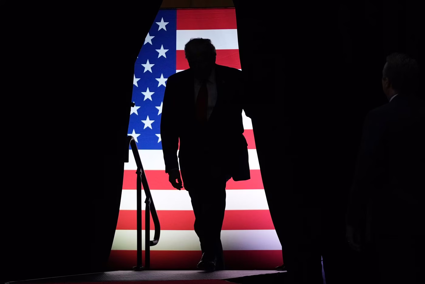 Donald Trump (8).avif