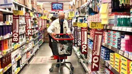 La inflación no para y los expertos ya esperan que alcance casi un 100% este 2023