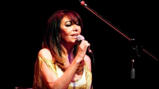 adriana varela presenta en tu casa, un show de tango via streaming