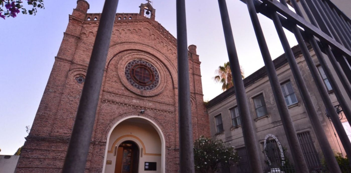 1580766966666.jpg?x= 3&y=59&width=1509&height=754&rotate=0&scaleX=1&scaleY=1&ow=1500&oh=996&&cw=1920&ch=950