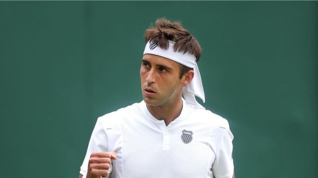 historica victoria argentina en wimbledon y bautismo ganador para tomas etcheverry
