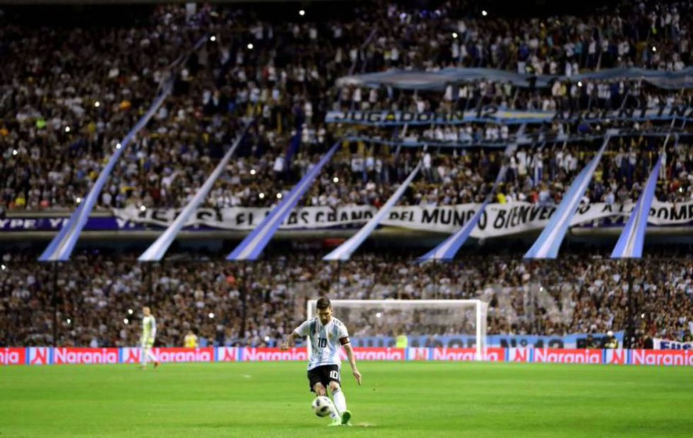 La Selección Argentina derrotó 3 a 0 a Venezuela en marzo del 2022 en La Bombonera, durante las Eliminatorias para Qatar. La Selección Argentina derrotó 3 a 0 a Venezuela en marzo del 2022 en La Bombonera, durante las Eliminatorias para Qatar.