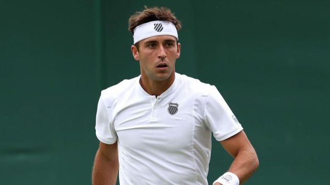 comesana volvio a dar el golpe en wimbledon pero el platense etcheverry quedo eliminado