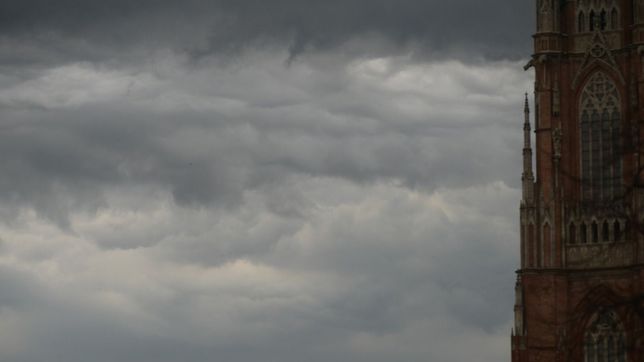 ceso el alerta pero aun hay chances de lluvia: ¿como seguira el clima en la plata?