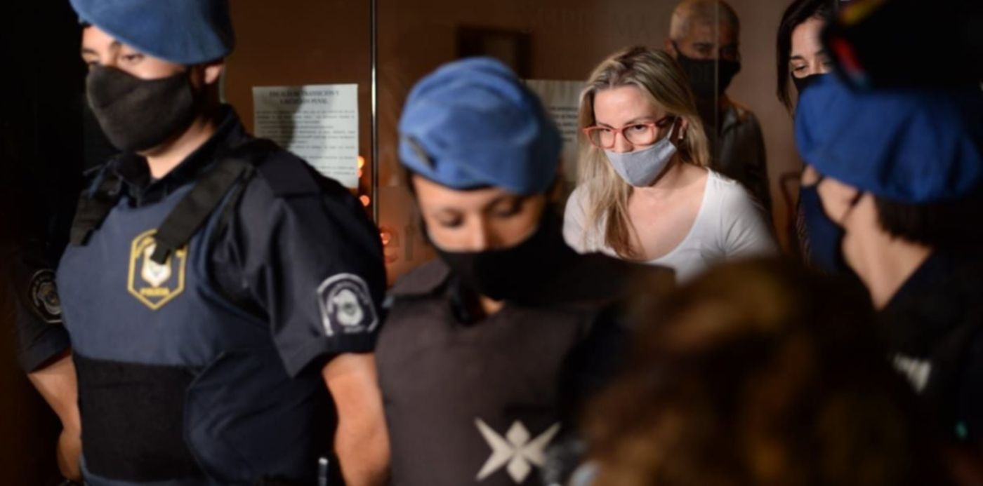 1609982008539.jpeg?x=6&y=166&width=1226&height=613&rotate=0&scaleX=1&scaleY=1&ow=1232&oh=820&&cw=1920&ch=950