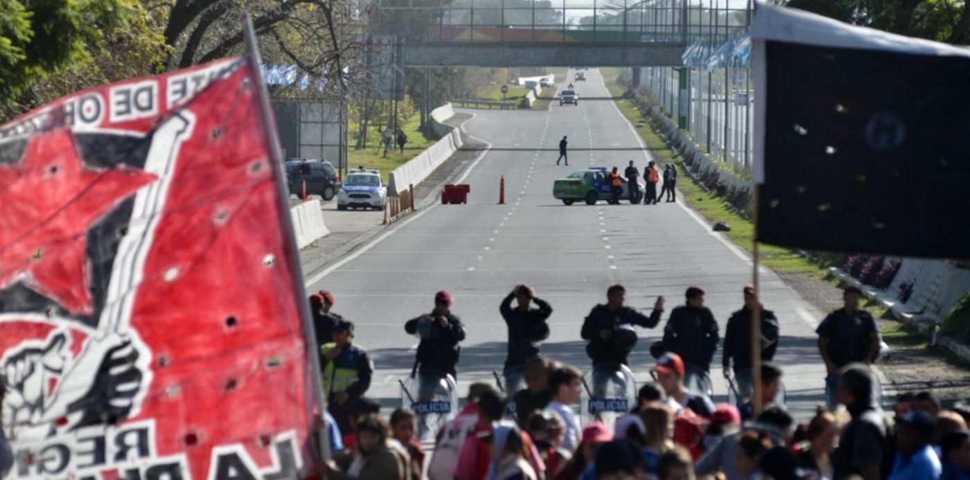 1558017654571.jpg?x=9&y=207&width=1482&height=741&rotate=0&scaleX=1&scaleY=1&ow=1500&oh=982&&cw=1920&ch=950