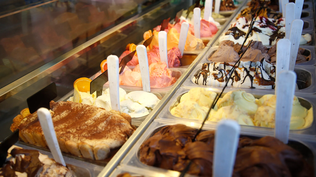 una heladeria de la plata ya ofrece el sabor aleluya en homenaje al papa francisco