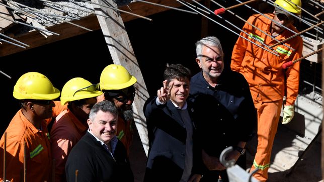 kicillof y alak recorrieron obras de desagües pluviales en la plata