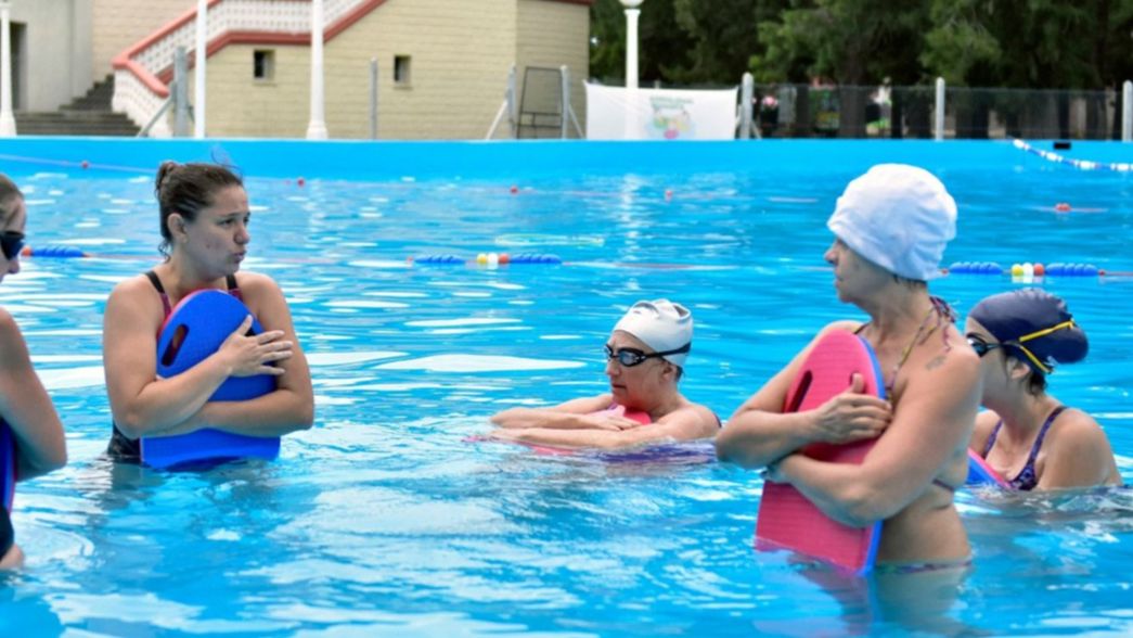 Llegaron las clases gratuitas de natación a la República de los Niños: ¿cómo anotarse?