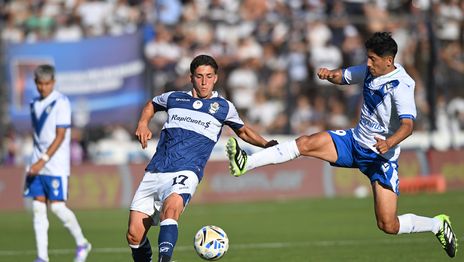 Nicolás Barros Schelotto se destacó ante Vélez y fue el motor del triunfo de Gimnasia Nicolás Barros Schelotto se destacó ante Vélez y fue el motor del triunfo de Gimnasia