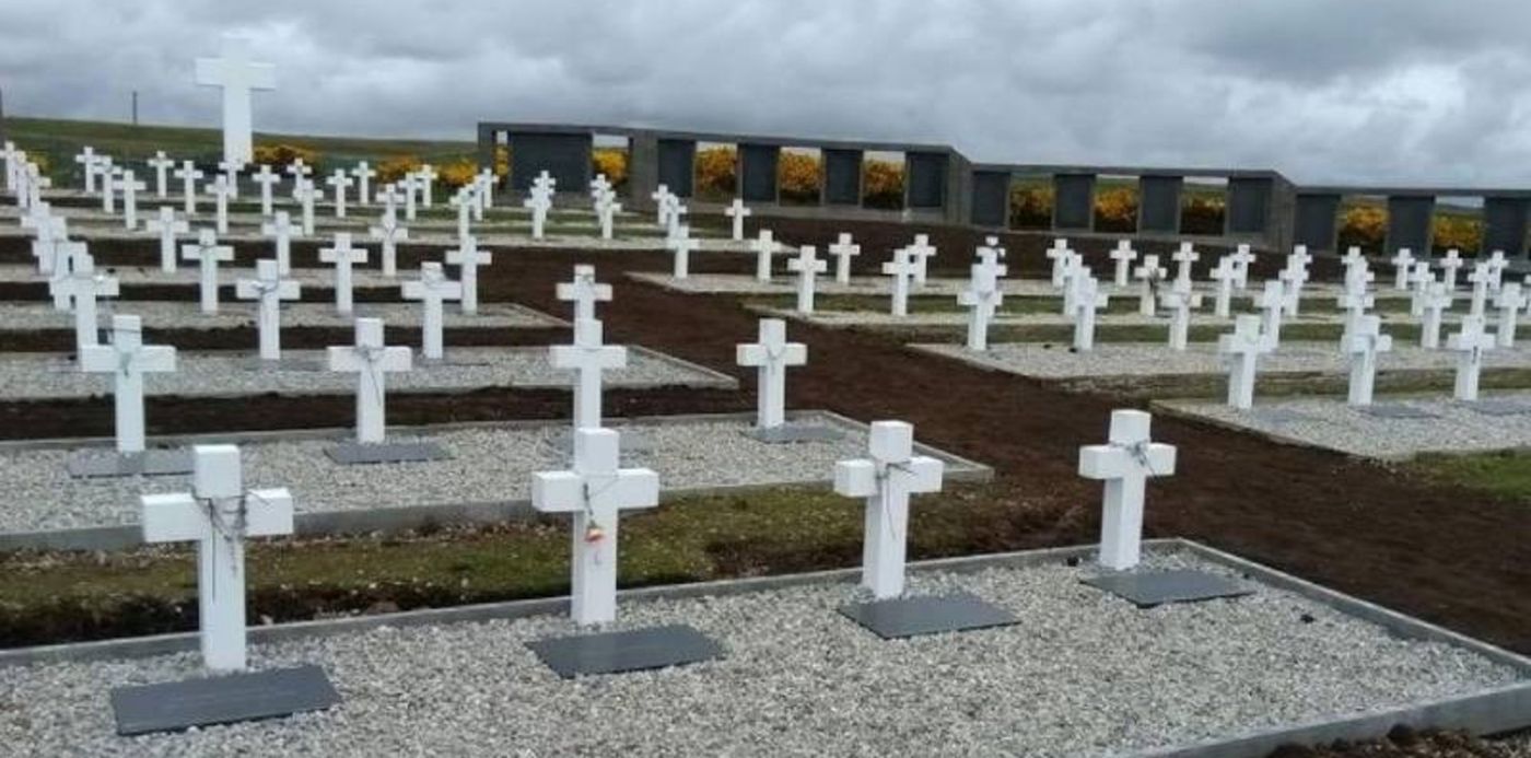 malvinas darwin web.jpg?x=0&y=76&width=800&height=400&rotate=0&scaleX=1&scaleY=1&ow=800&oh=600&&cw=1920&ch=950