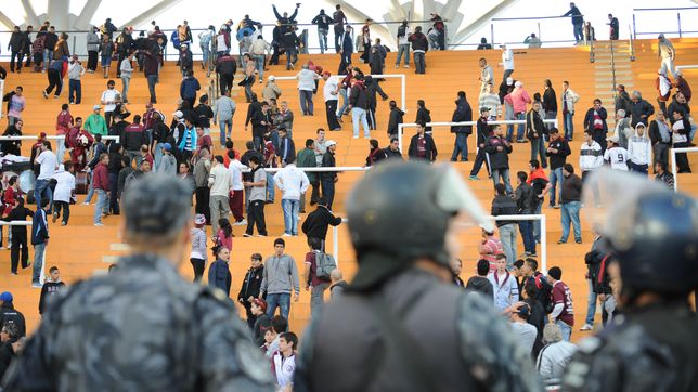 las fotos del dia en que el estadio unico de la plata fue testigo de la muerte que termino con los visitantes