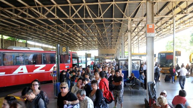 los platenses preparan las valijas para aprovechar el proximo fin de semana largo