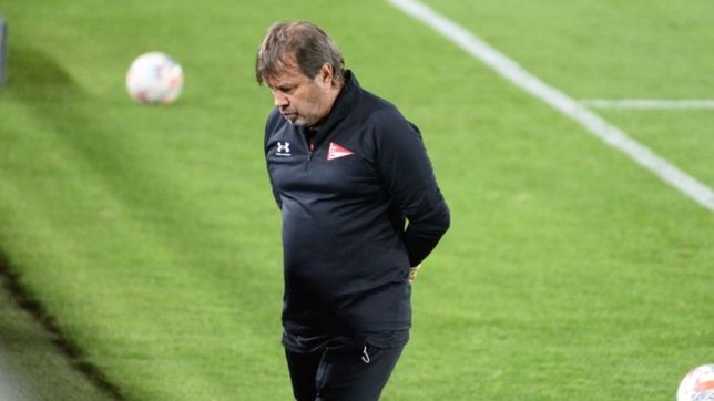 dia clave en estudiantes: haran hisopados para conocer la situacion de todo el plantel