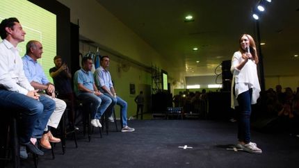 Tras la frustrada paritaria, Vidal armó mesas educativas con maestros, directivos y padres