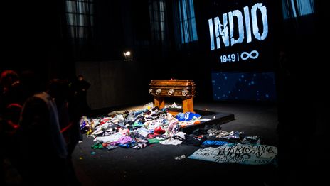 El Club Atenas recordó al Indio Solari con imágenes de los últimos recitales de Los Redondos El Club Atenas recordó al Indio Solari con imágenes de los últimos recitales de Los Redondos