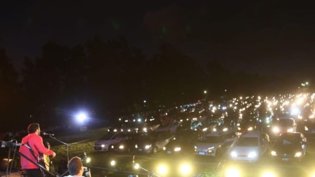 ?coti y los brillantes? inauguraron el primer autoconcierto en la repu de la plata