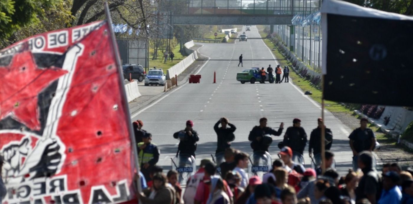 1558017654571.jpg?x=6&y=220&width=1481&height=741&rotate=0&scaleX=1&scaleY=1&ow=1500&oh=982&&cw=1920&ch=950