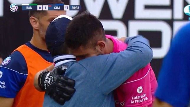 video: asi fue el increible penal que dejo al lobo con diez y sello el empate de banfield