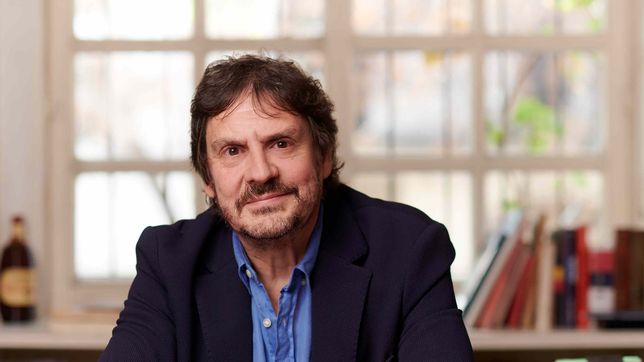 el historiador felipe pigna inaugura el ciclo voces bonaerenses en la camara de diputados