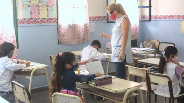 en el gobierno proponen por segundo ano consecutivo que los chicos no repitan