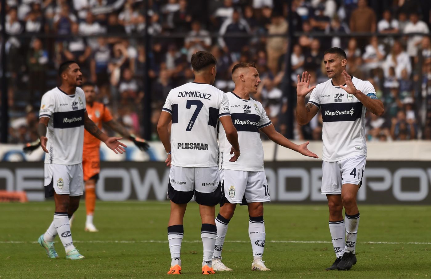 Gimnasia Riestra Entretiempo.jpg