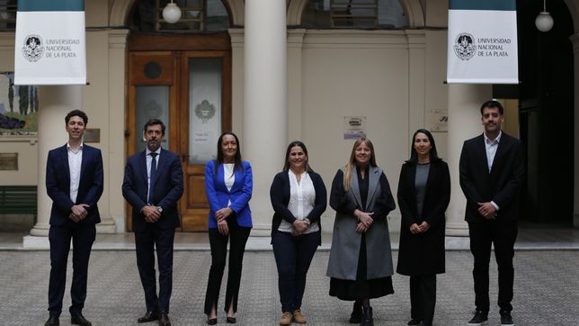 peronistas y radicales lograron un triunfo contundente entre los graduados de derecho