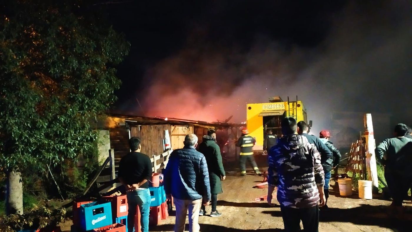 incendio La Plata Etcheverri.jpeg