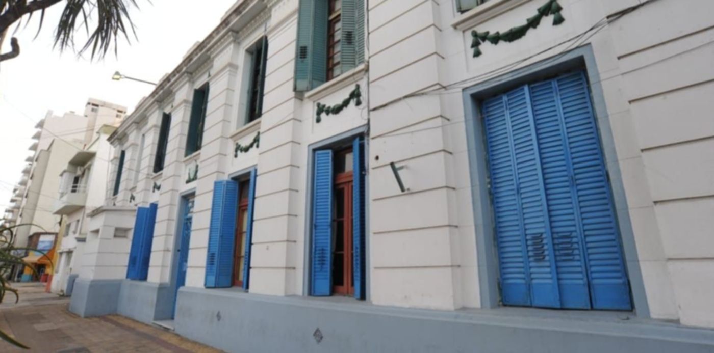 1532463908654.jpeg?x=3&y=132&width=1058&height=529&rotate=0&scaleX=1&scaleY=1&ow=1064&oh=708&&cw=1920&ch=950