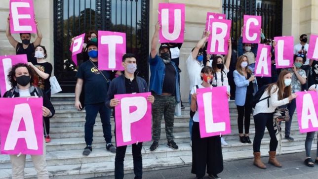 artistas locales y centros culturales reclamaron por la emergencia cultural en la plata